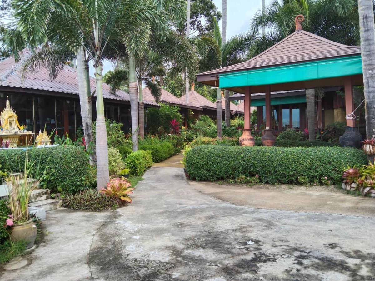 Station touristique Lipa Bay Lipa Noi